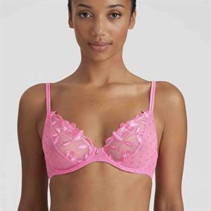 d cup size bra